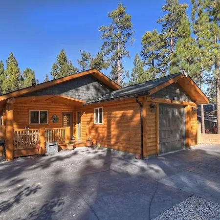Stylish Elysian Big Bear Cabin W Enclosed Backyard Big Bear City Exterior photo
